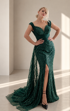 LİNA İŞLEMELİ DRAPE DETAYLI YITMAÇLI ABİYE MODELİ